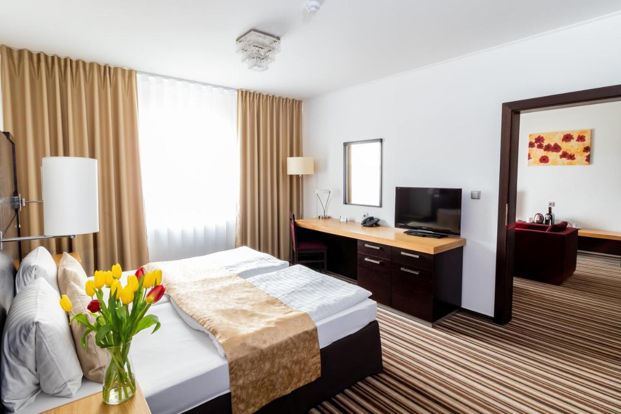 Parkhotel Plzen Congress Center Ngoại thất bức ảnh